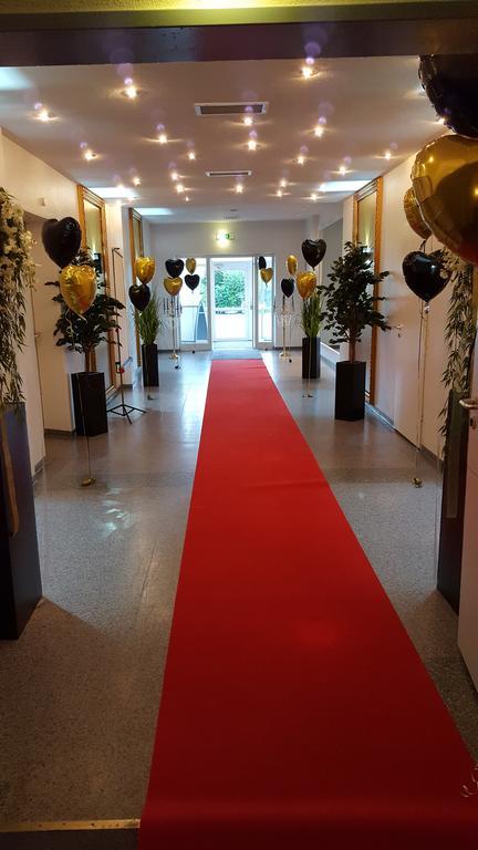 Hotel Ostfriesen Hof Leer Extérieur photo